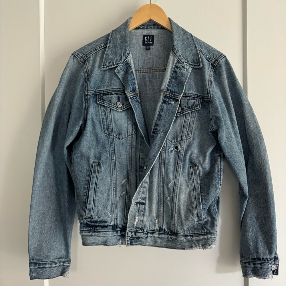 Gap Women’s Distressed Oversized Icon Denim Jacket